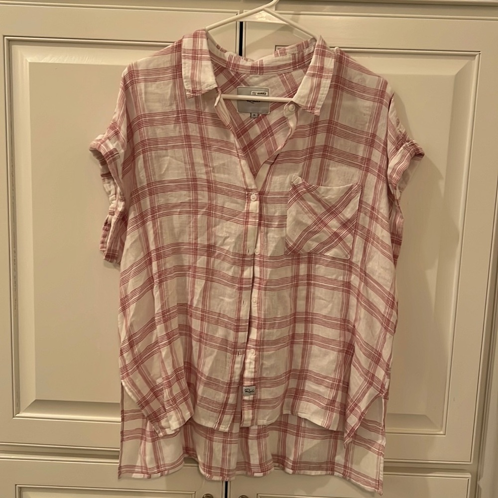 Rails short. Size XL. Barely worn.